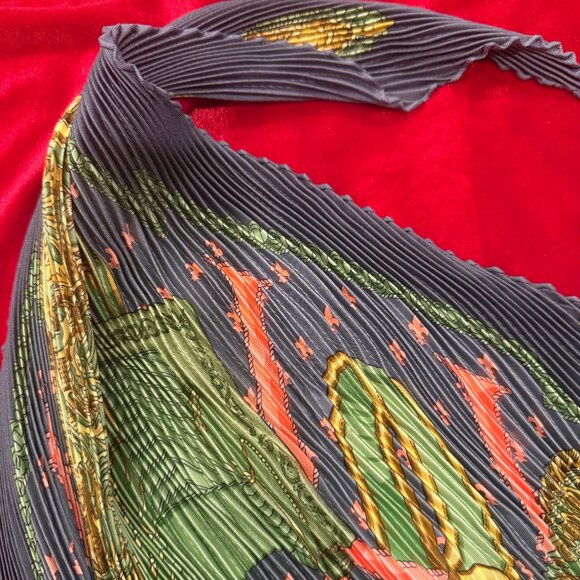 HERMES PLISSE SCARF DARK BLUE/GRAY BLUE GREEN PINK GOLD MEDIUM TO LARGE - Picture 3 of 14